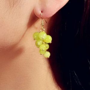 JUICY GRAPE EARRINGS 🍇